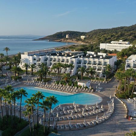 Grand Palladium White Island Resort & Spa Playa d'en Bossa Exterior photo Hotels in Cala Galdana